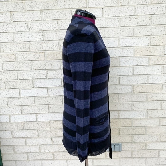 A.L.C. Sweater Cardigan Size XS 100% Wool Two Tone Blue Striped - Picture 2 of 16